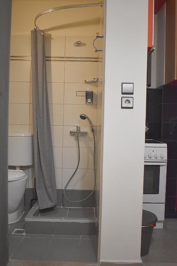 Apartamento Check Point - Down Town Atenas Exterior foto