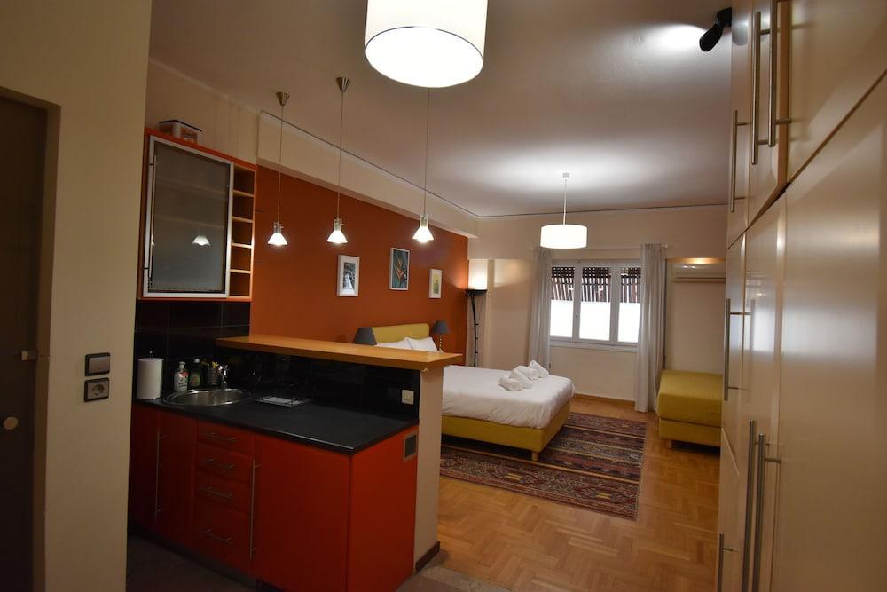 Apartamento Check Point - Down Town Atenas Exterior foto